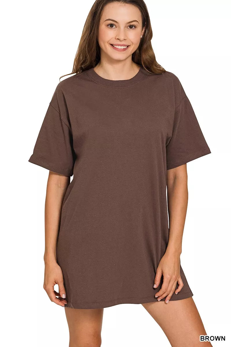 The Ultimate Style Chameleon: 5 Ways to Rock Our Oversized Espresso Tee